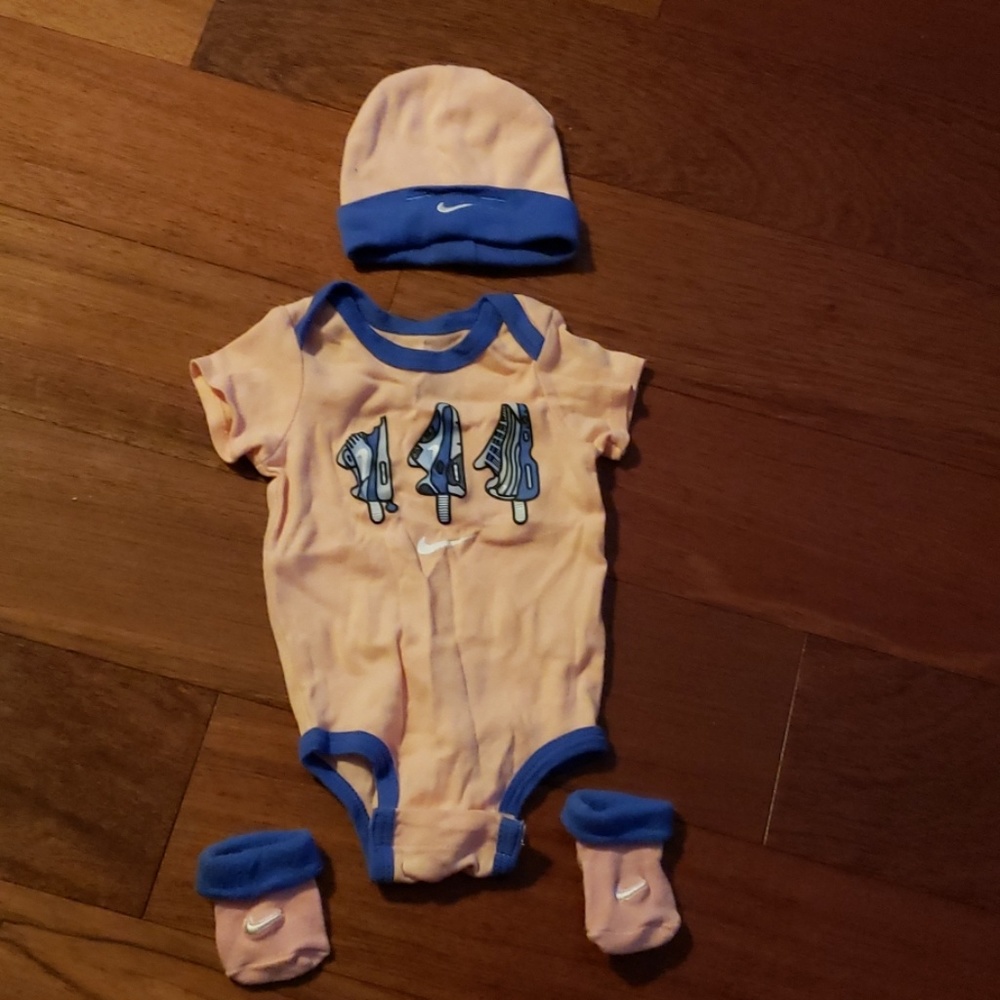Nike Onsie. Hat with Matching Socks